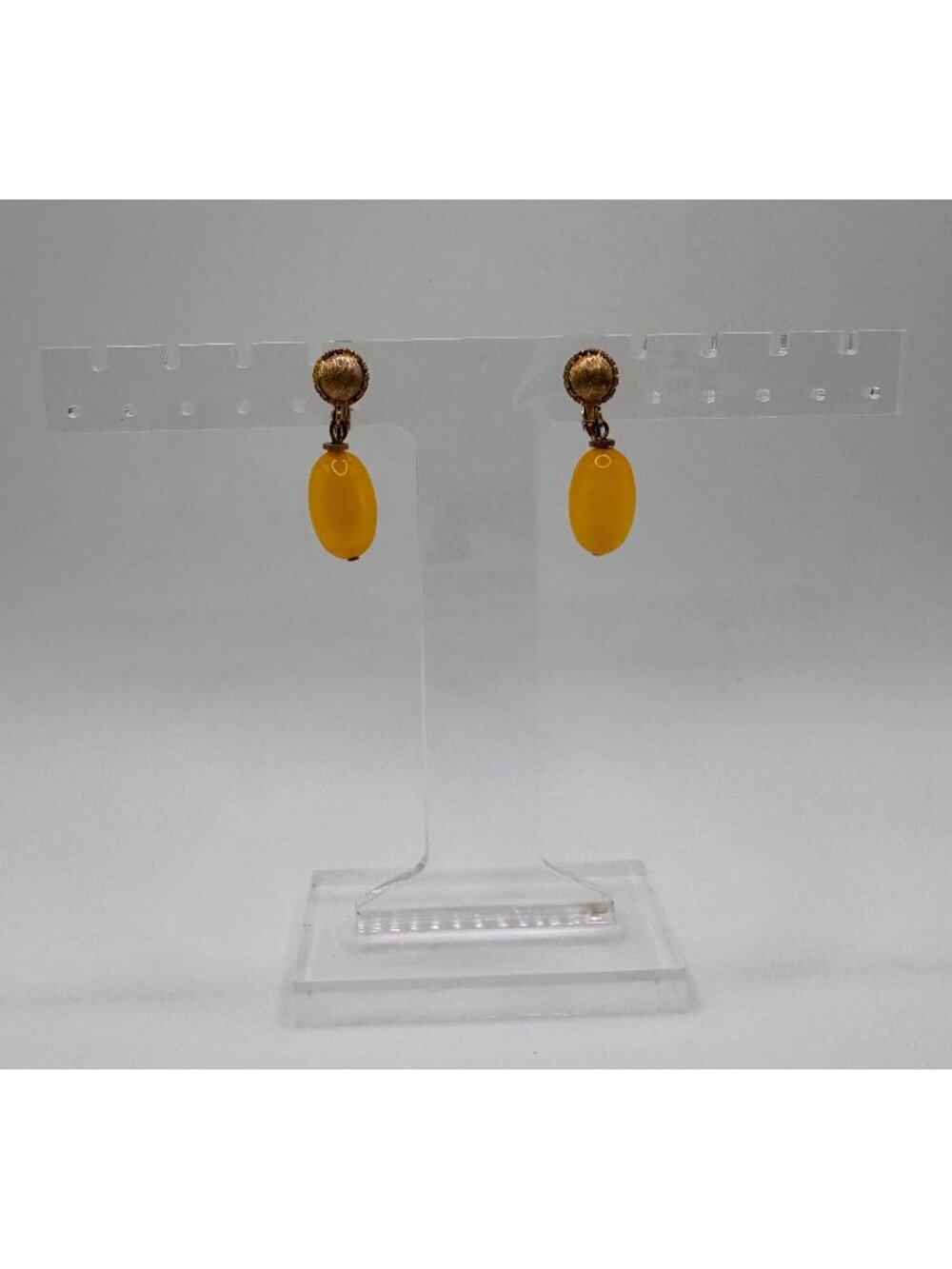 Vintage Yellow Lucite Thermoset Dangle Clip Earrings Gold Tone Retro Mod